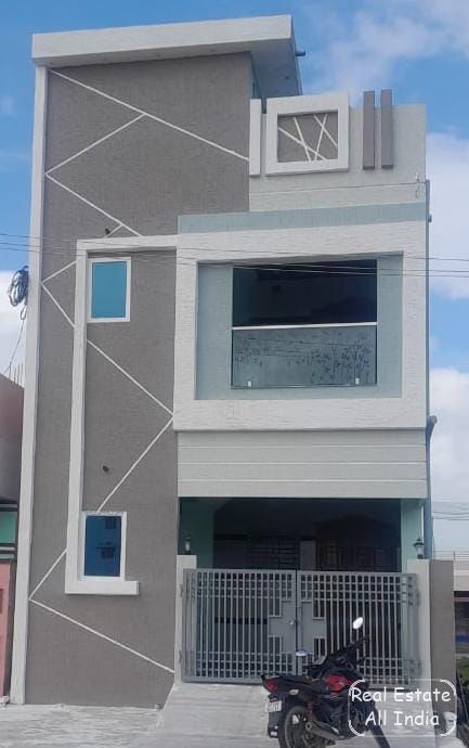 🏠 NEW G+1 INDEPENDENT HOUSE FOR SALE – TIRUPATI 📍 Location: Tirupati 🧭 Facing: East Facing 📐 Plo