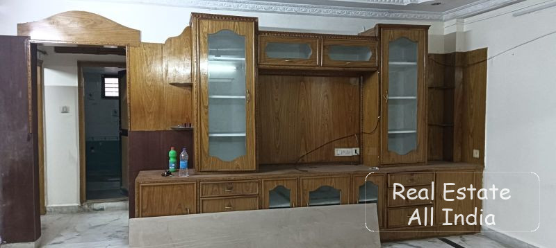 🏢 2 BHK అపార్ట్‌మెంట్ అమ్మకానికి – తిరుపతి 📍 ప్రాంతం: మహిళా యూనివర్సిటీ కాలేజ్ సమీపంలో, తిరుపతి 🏠 అపార్ట్‌మెంట్: 2 BHK 📐 విస్తీర్ణం: 1050 SFT 🧭 ఫ - PS0483